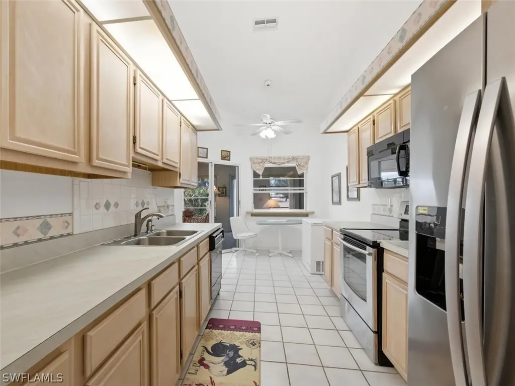 217 Marseille Drive Naples FL 34112