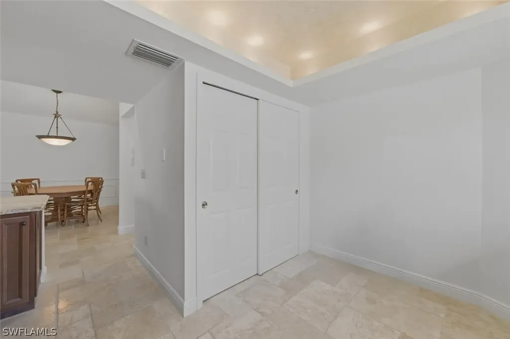 9844 Luna Circle Naples FL 34109