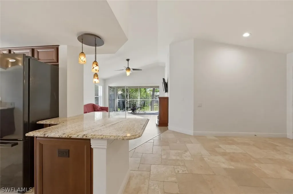 9844 Luna Circle Naples FL 34109