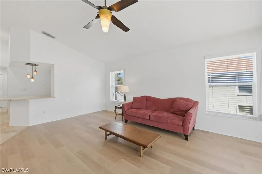 9844 Luna Circle Naples FL 34109