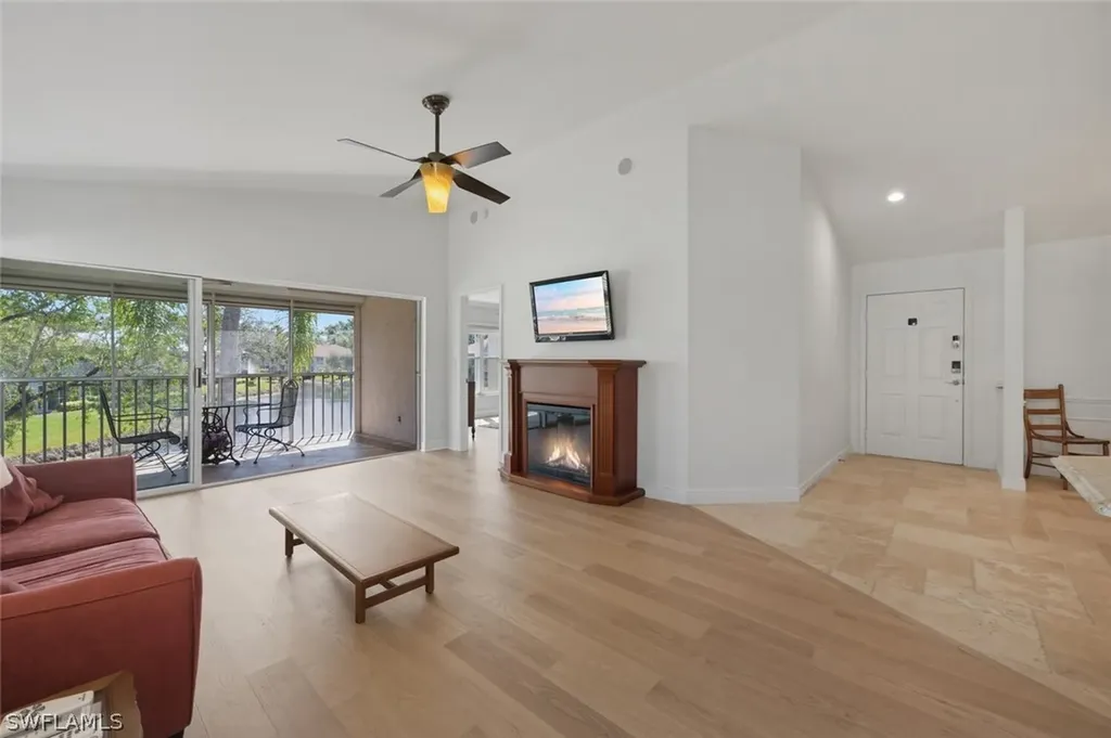 9844 Luna Circle Naples FL 34109
