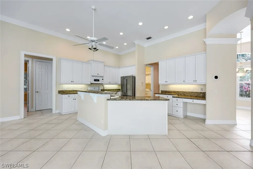 3899 Midshore Drive Naples FL 34109