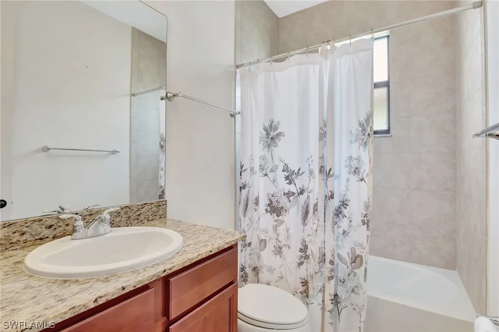 5374 Ferris Avenue Ave Maria FL 34142