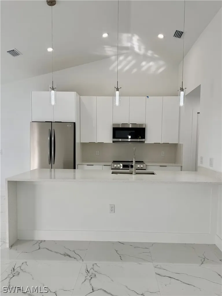 3611 21st Street SW Lehigh Acres FL 33976