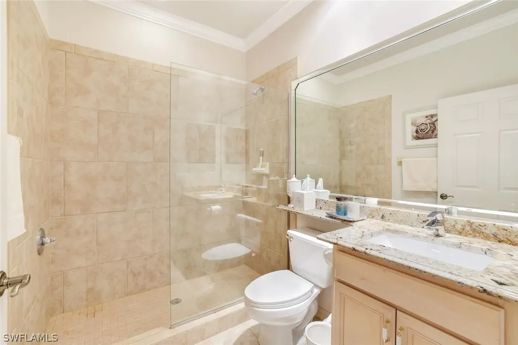 8575 Danbury Boulevard Naples FL 34120