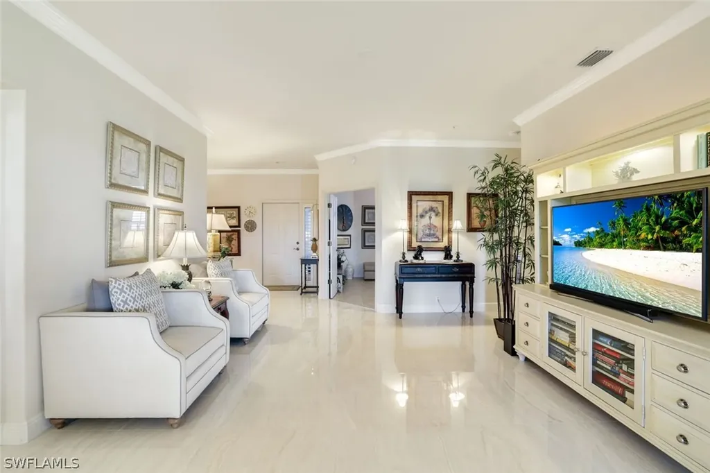 8575 Danbury Boulevard Naples FL 34120