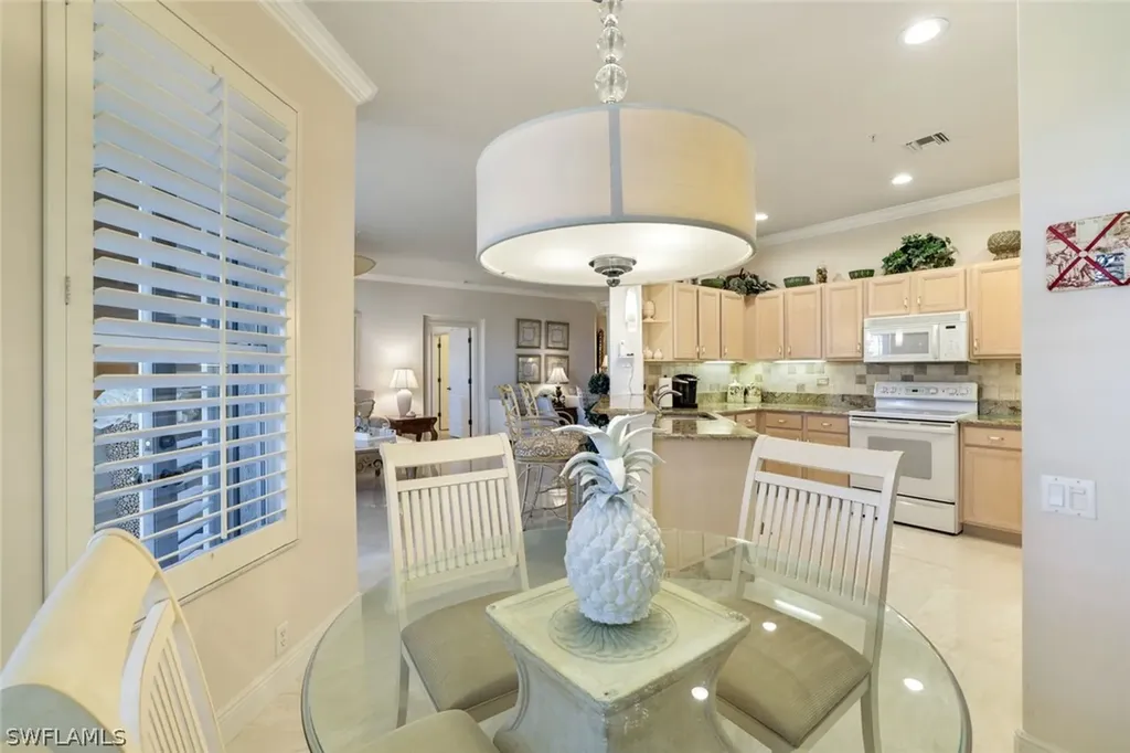 8575 Danbury Boulevard Naples FL 34120