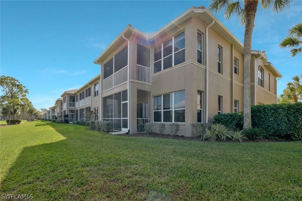 8457 Radcliffe Terrace Naples FL 34120