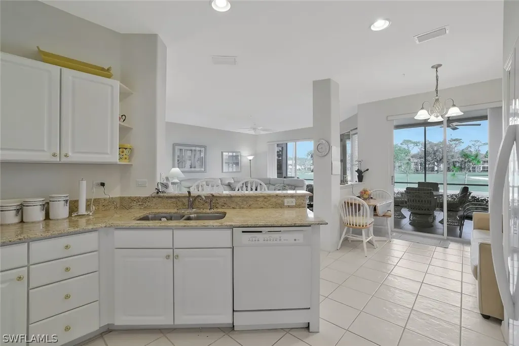 8457 Radcliffe Terrace Naples FL 34120