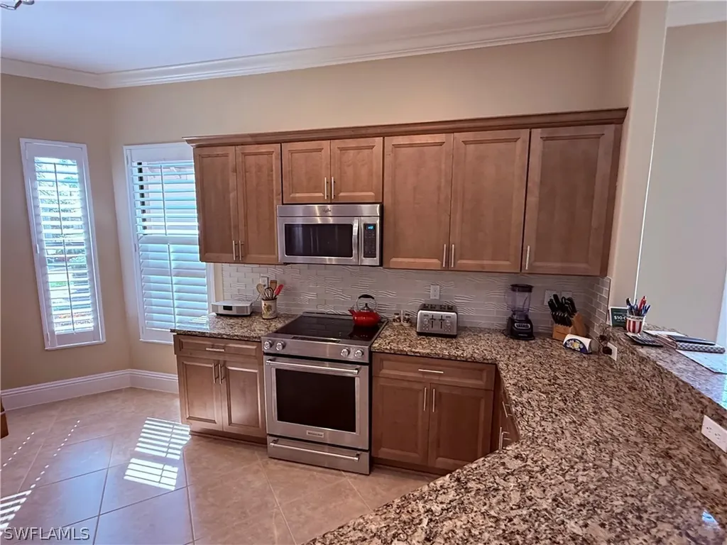 7543 Moorgate Point Way Naples FL 34113