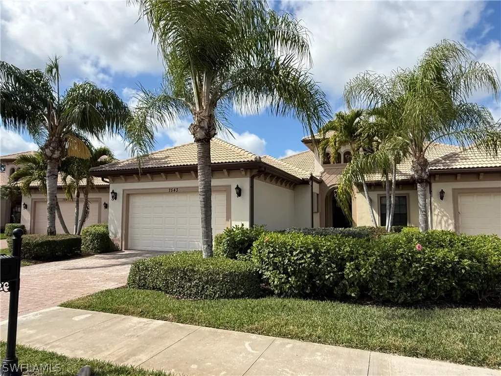 7543 Moorgate Point Way Naples FL 34113