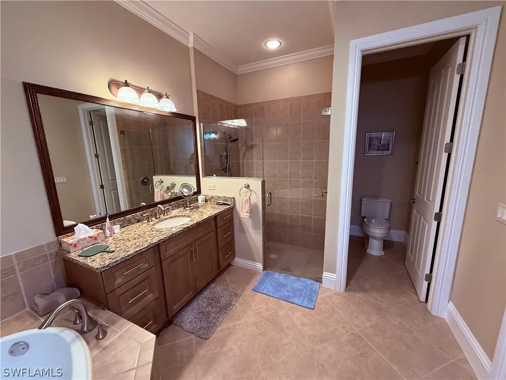 7543 Moorgate Point Way Naples FL 34113