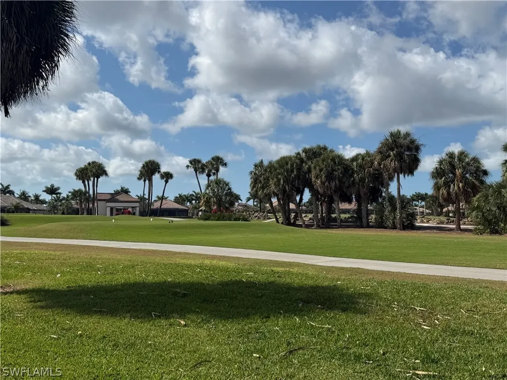 7543 Moorgate Point Way Naples FL 34113
