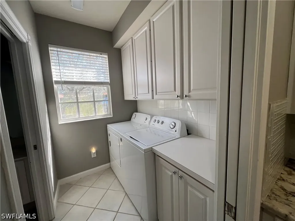 5365 Cove Circle Naples FL 34119