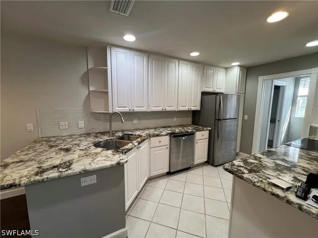 5365 Cove Circle Naples FL 34119