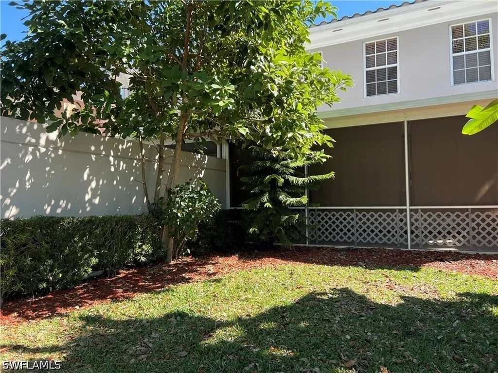 5365 Cove Circle Naples FL 34119