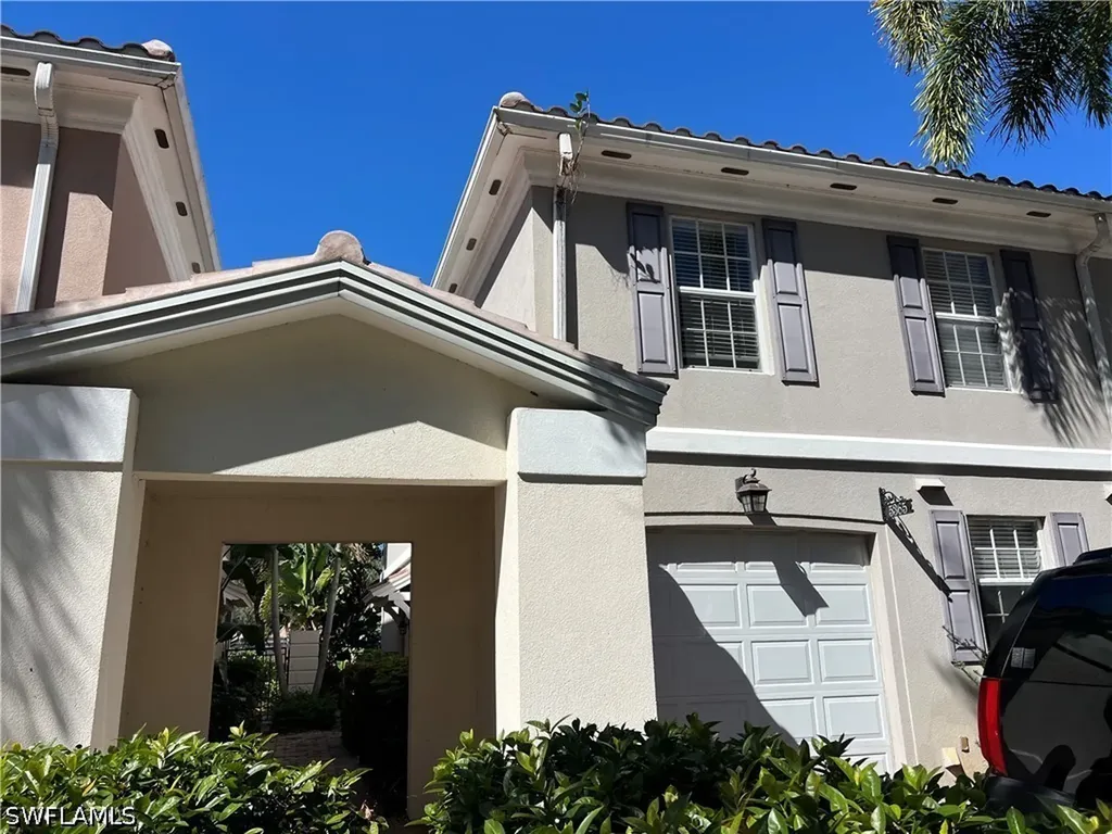 5365 Cove Circle Naples FL 34119
