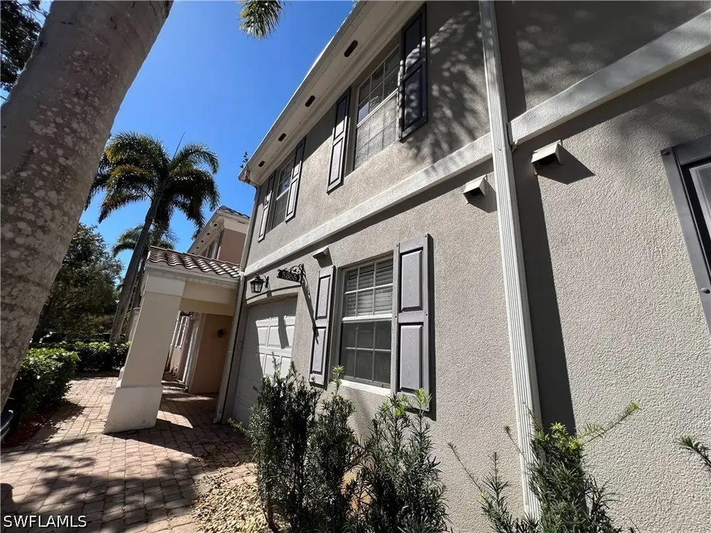 5365 Cove Circle Naples FL 34119