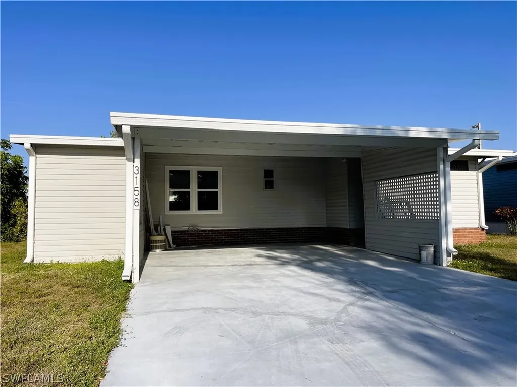 3158 Bunny Run Drive North Fort Myers FL 33917