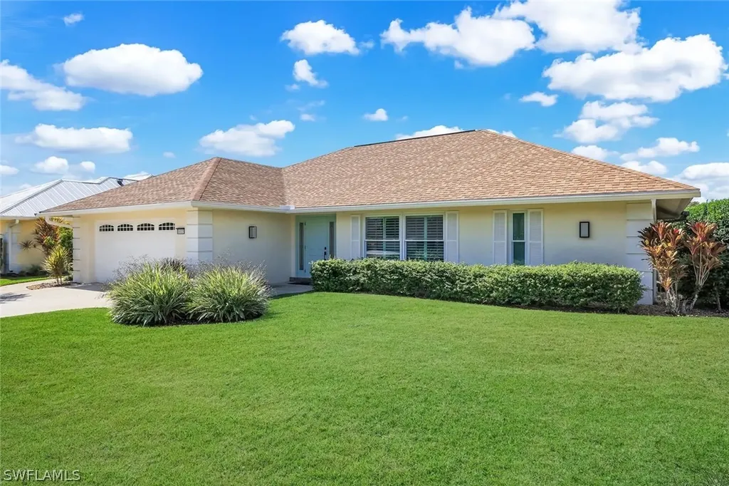 9632 Campbell Circle Naples FL 34109