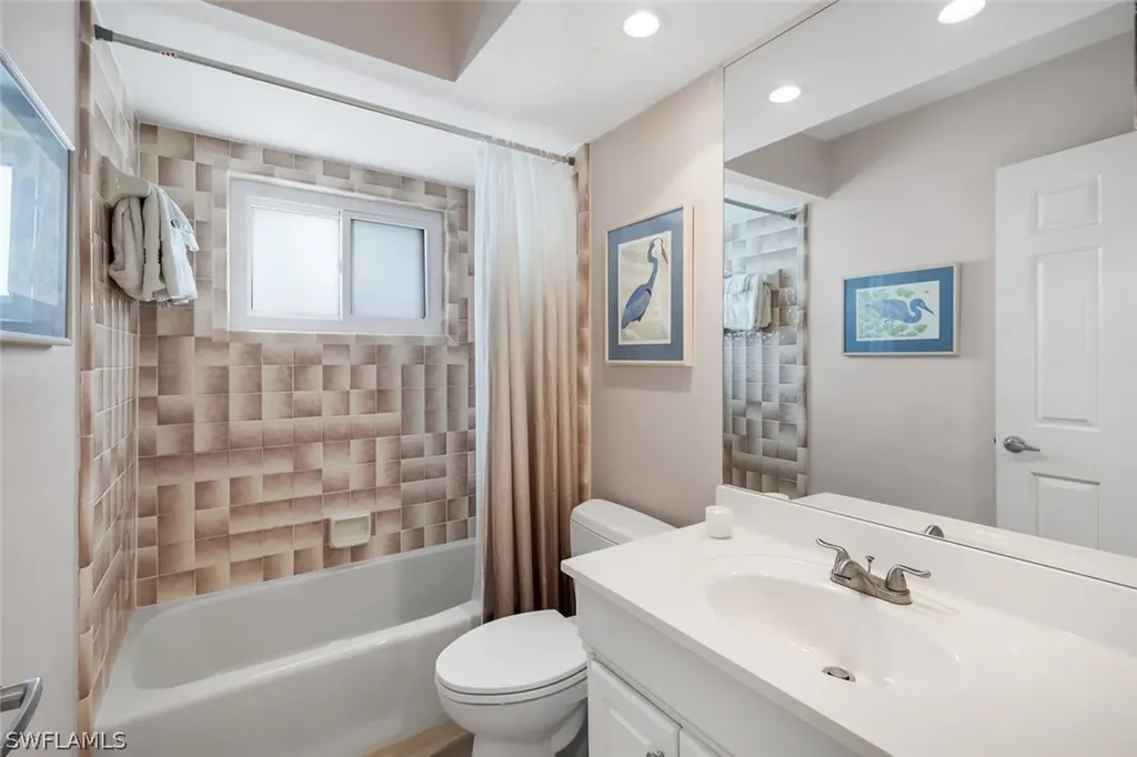 9632 Campbell Circle Naples FL 34109