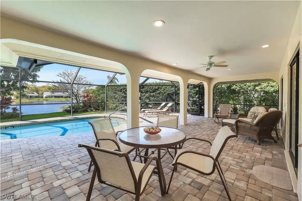 9632 Campbell Circle Naples FL 34109