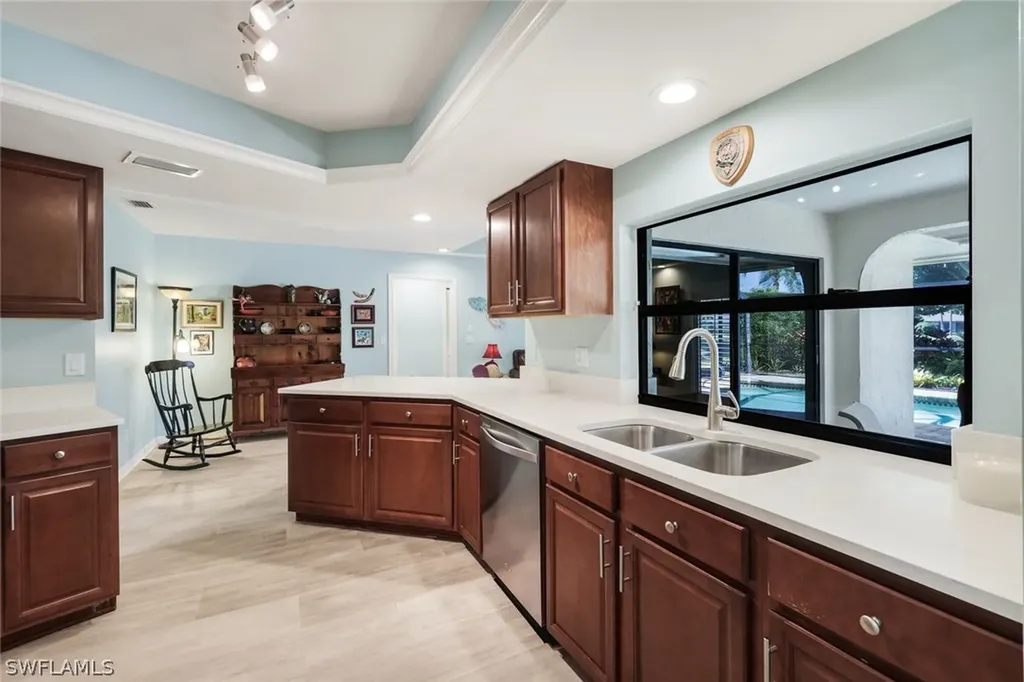 9632 Campbell Circle Naples FL 34109