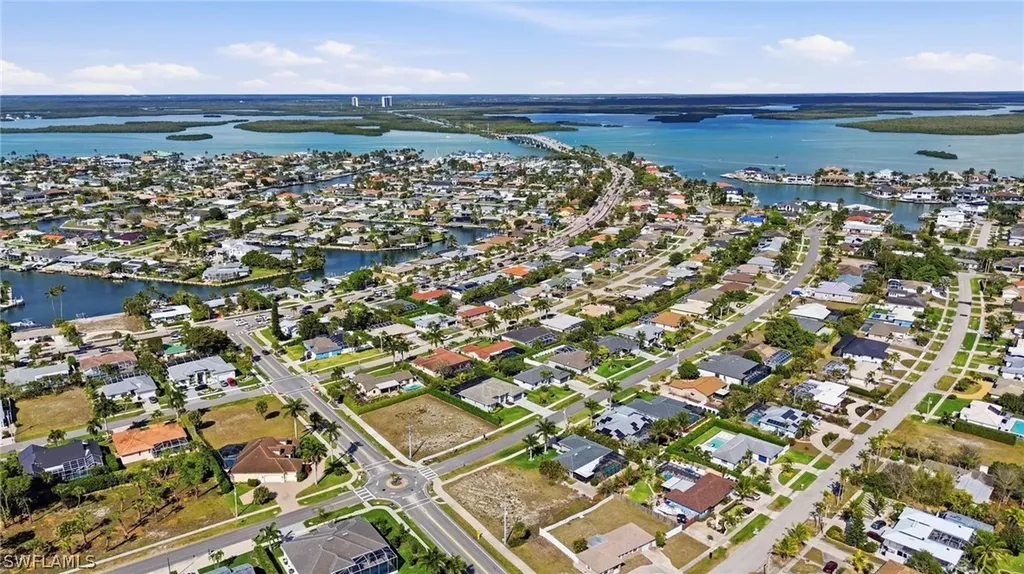 1201 6th Avenue Marco Island FL 34145