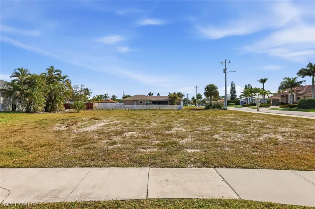 1201 6th Avenue Marco Island FL 34145