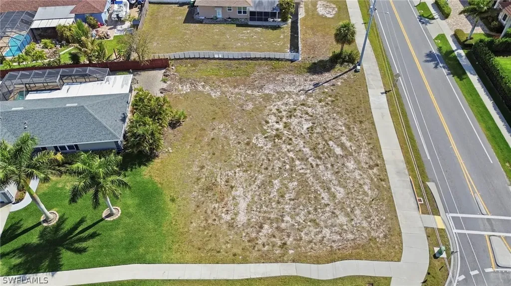1201 6th Avenue Marco Island FL 34145
