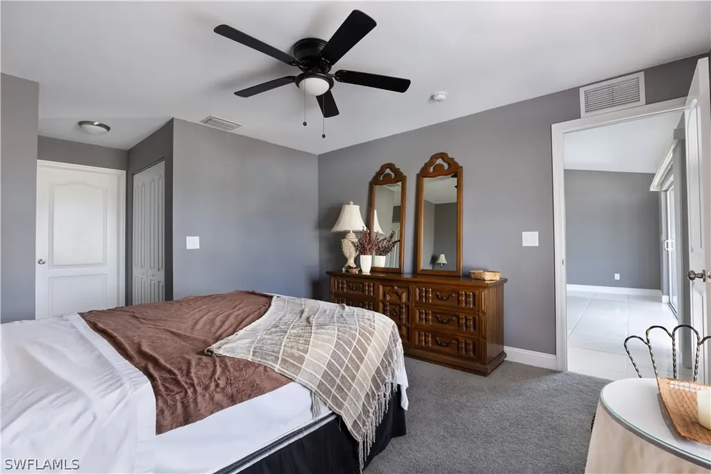 2212 NE 5th Avenue Cape Coral FL 33909