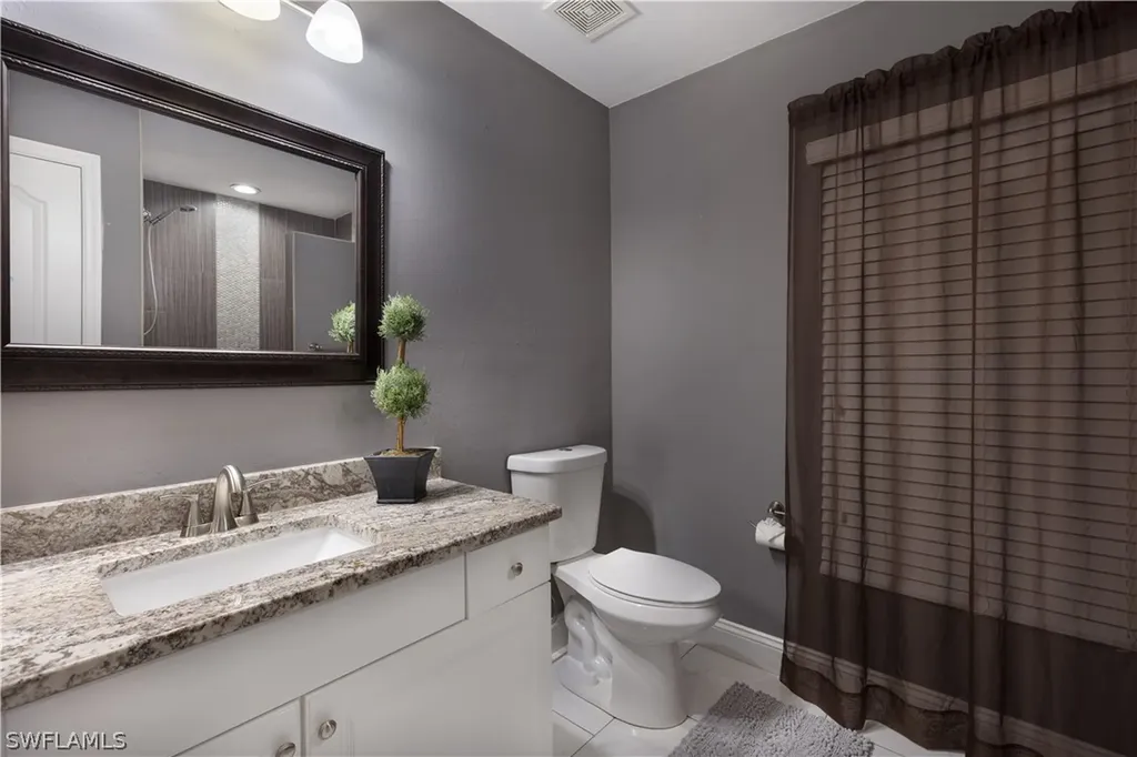 2212 NE 5th Avenue Cape Coral FL 33909