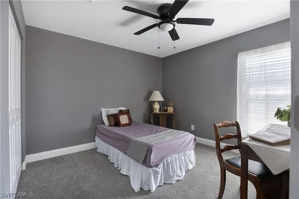 2212 NE 5th Avenue Cape Coral FL 33909