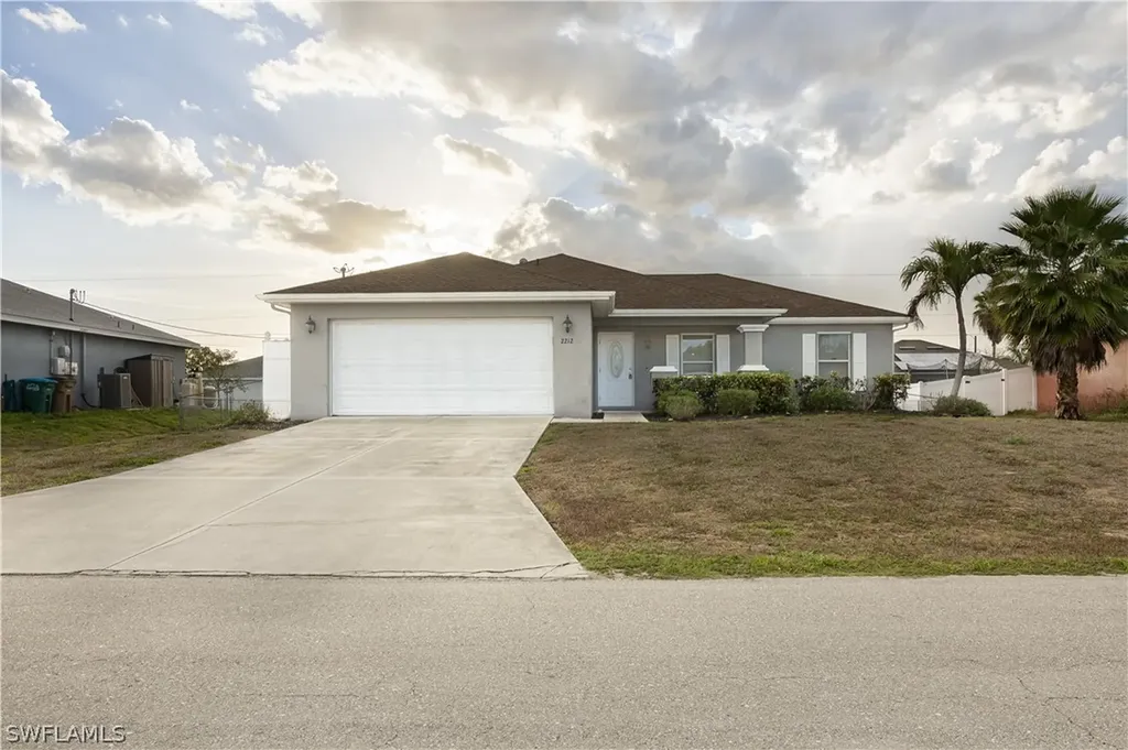 2212 NE 5th Avenue Cape Coral FL 33909
