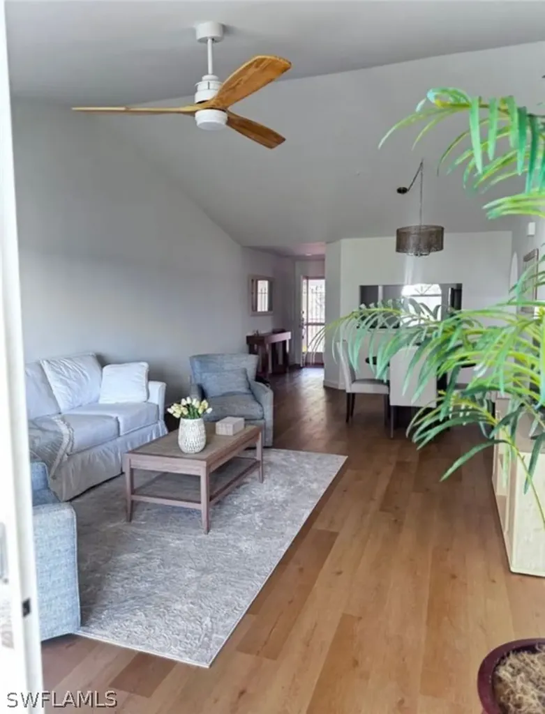 529 Mardel Drive Naples FL 34104