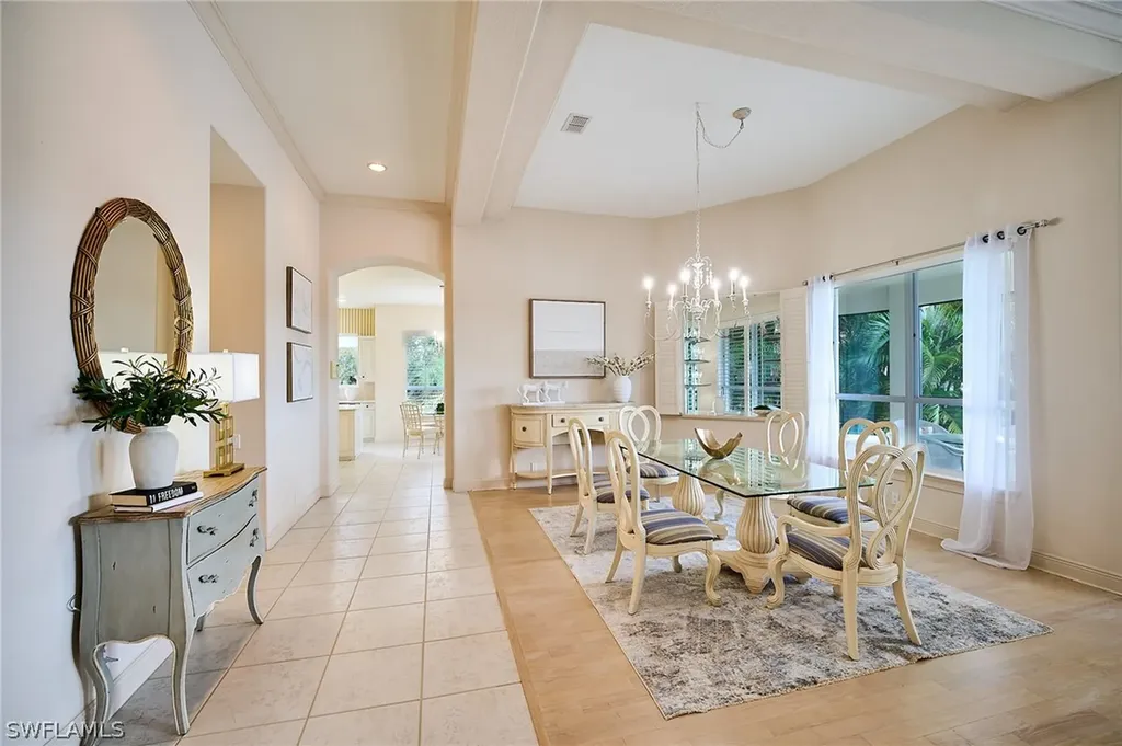 3211 Lancaster Drive Naples FL 34105