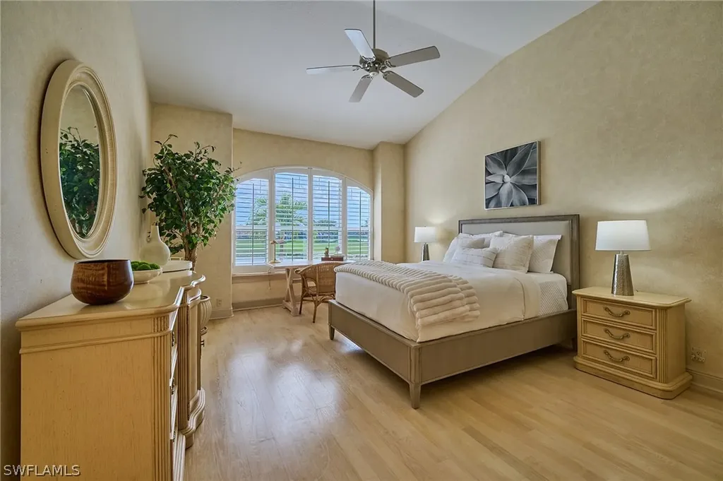 3211 Lancaster Drive Naples FL 34105