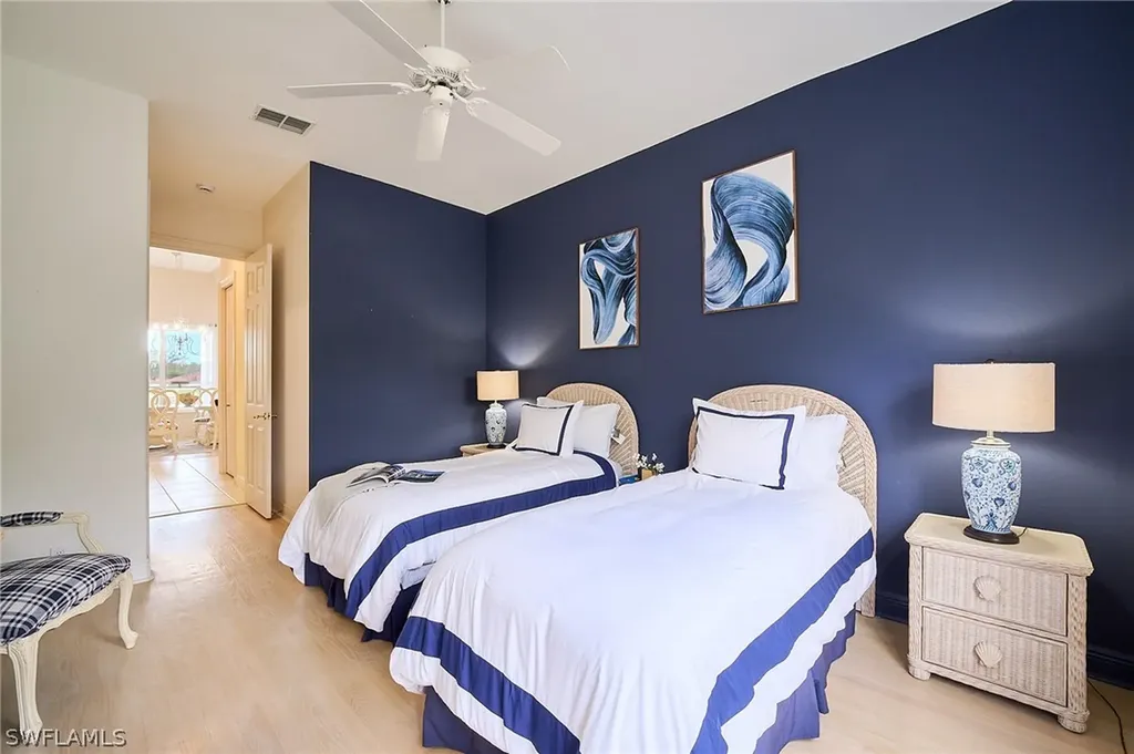 3211 Lancaster Drive Naples FL 34105