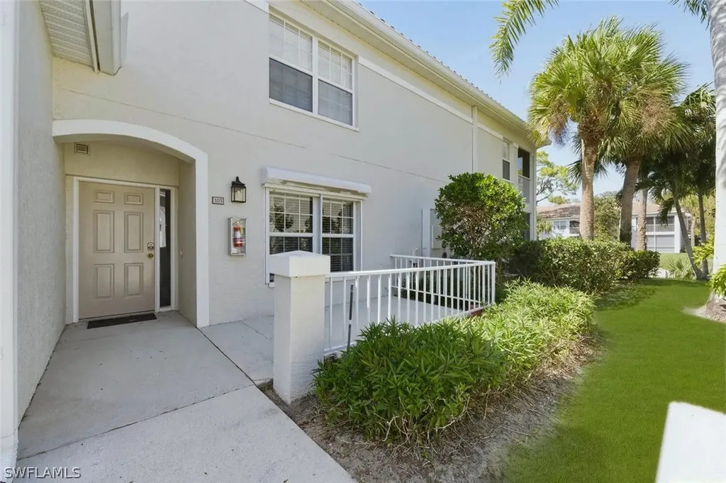 6899 Rain Lily Road Naples FL 34109
