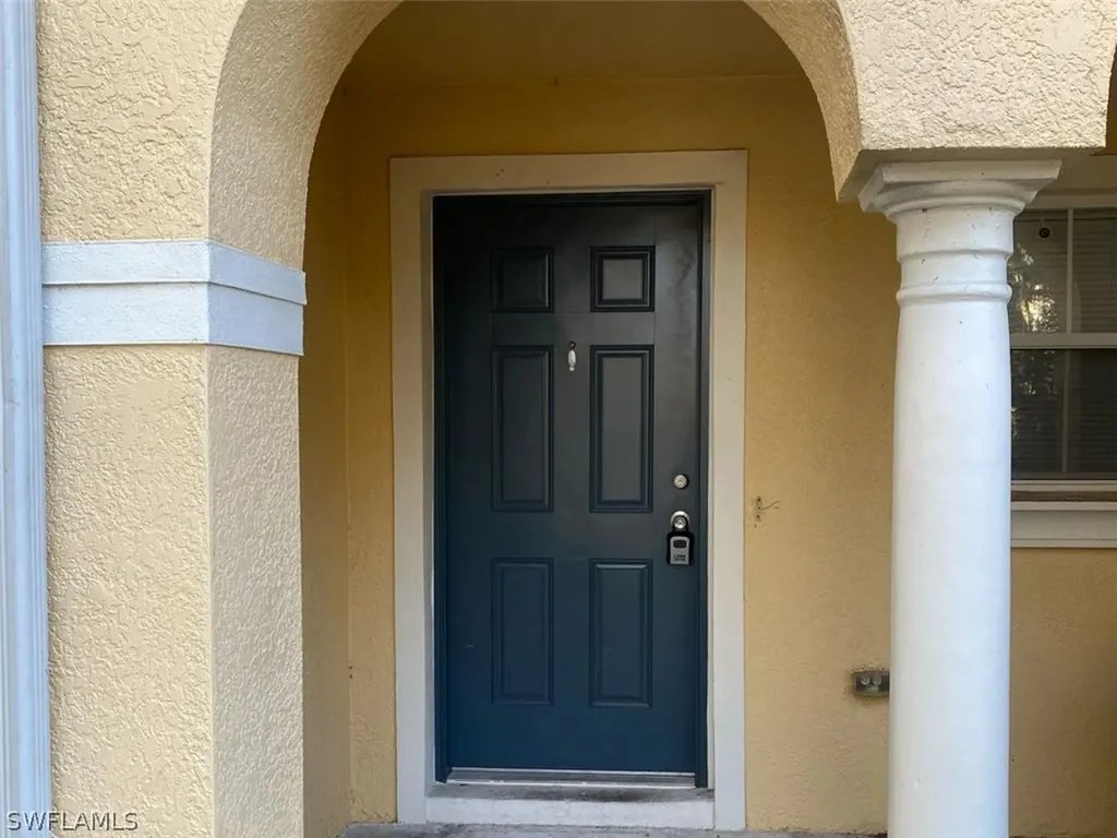 10823 Great Carlisle Court Riverview FL 33578