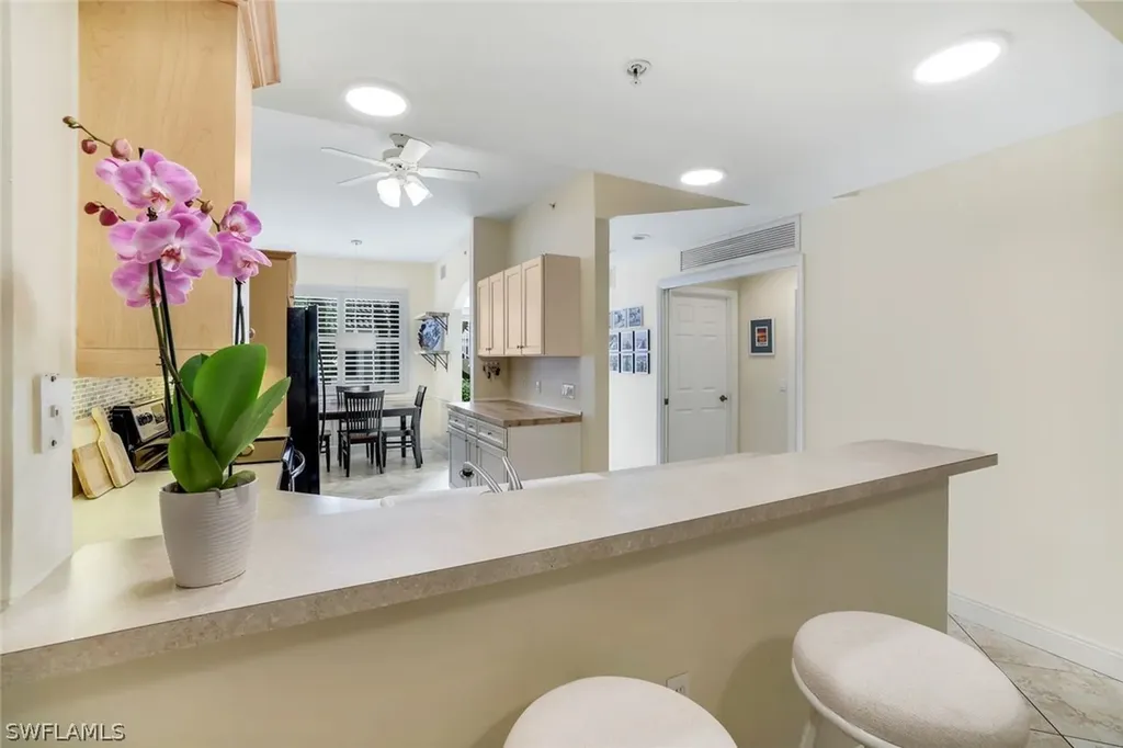 2350 Hidden Lake Court Naples FL 34112