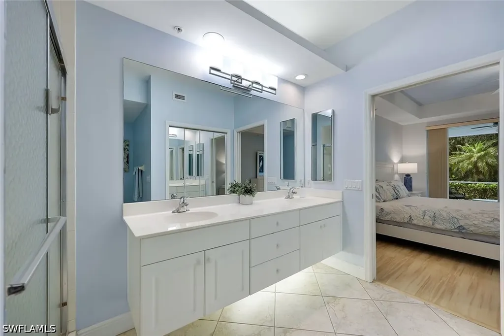 2350 Hidden Lake Court Naples FL 34112