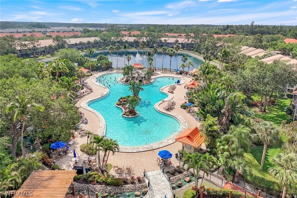 2350 Hidden Lake Court Naples FL 34112