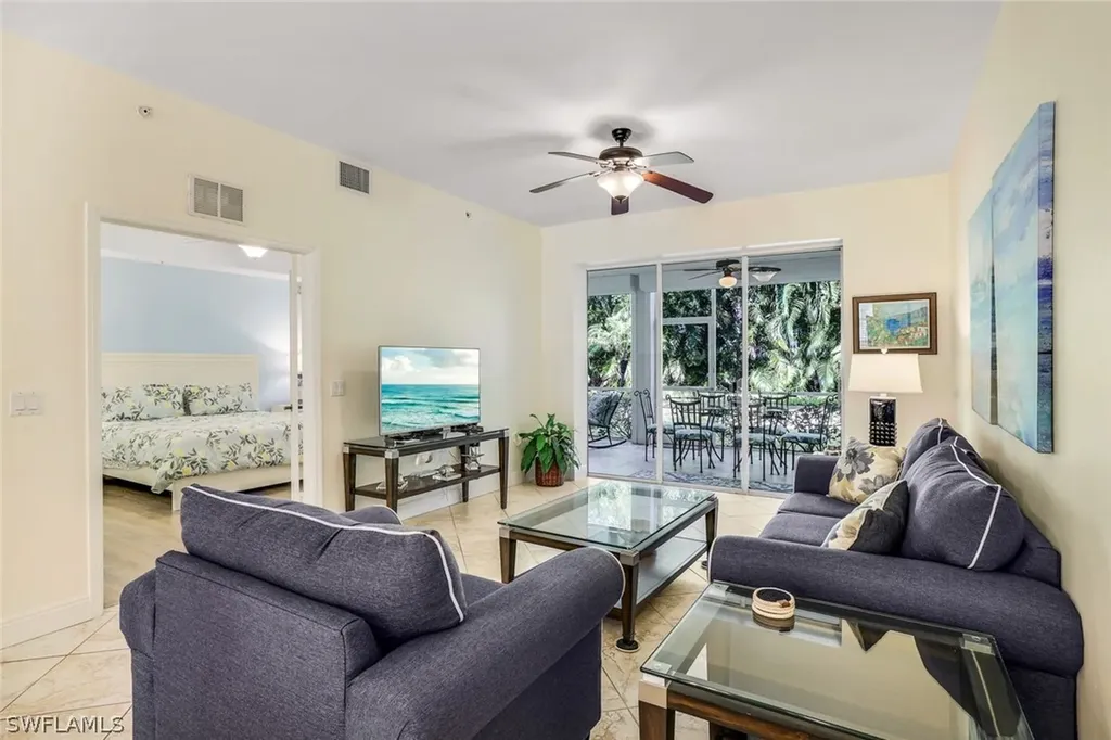 2350 Hidden Lake Court Naples FL 34112