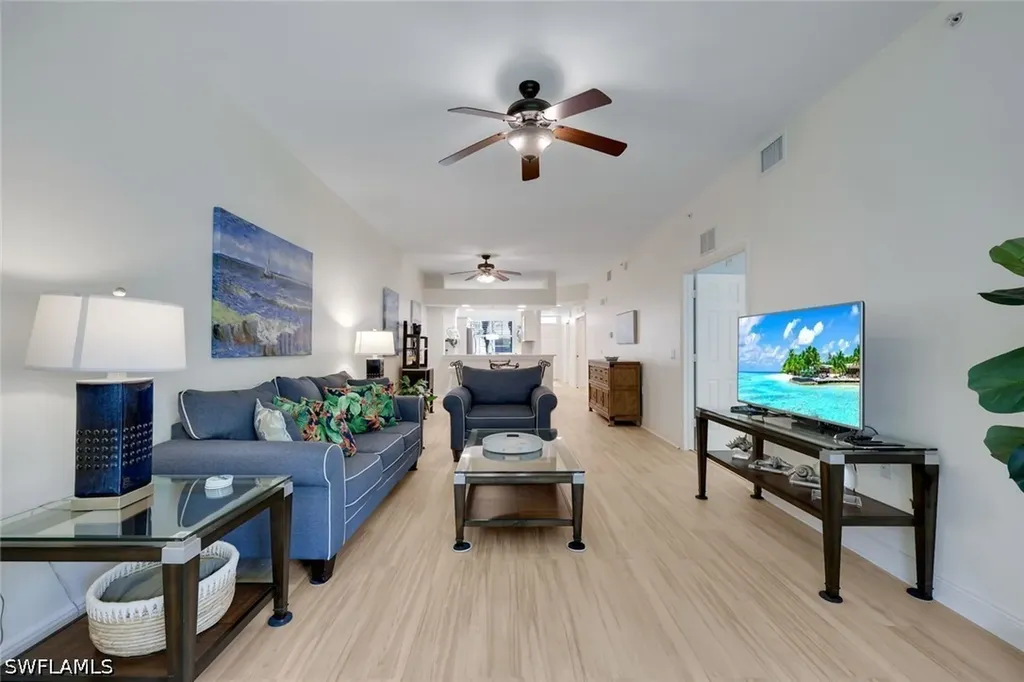 2350 Hidden Lake Court Naples FL 34112