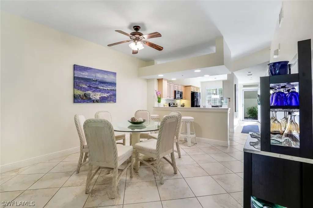 2350 Hidden Lake Court Naples FL 34112