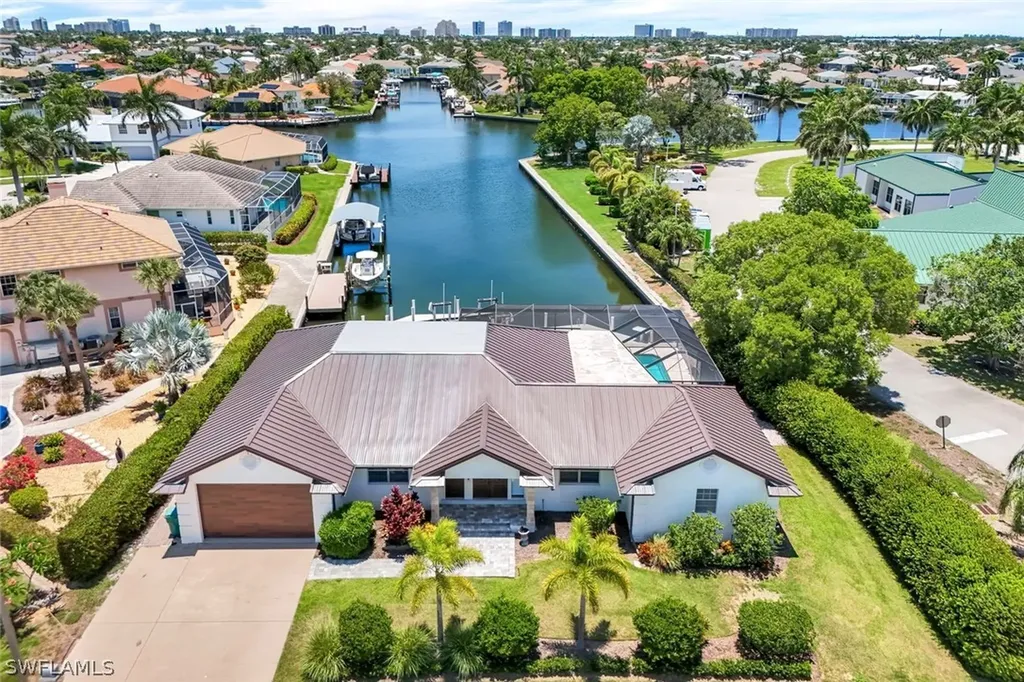400 S Barfield Drive Marco Island FL 34145