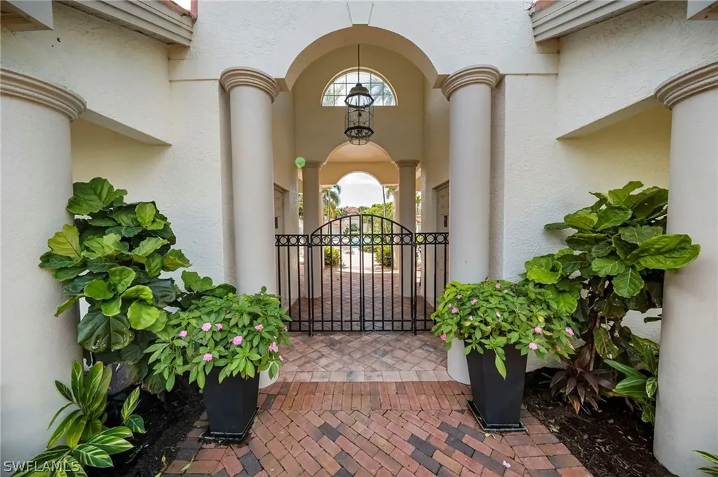2376 Terra Verde Lane Naples FL 34105