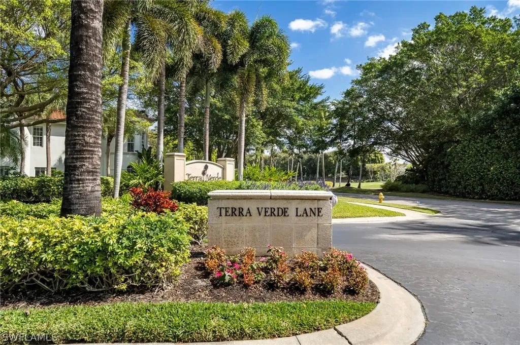 2376 Terra Verde Lane Naples FL 34105