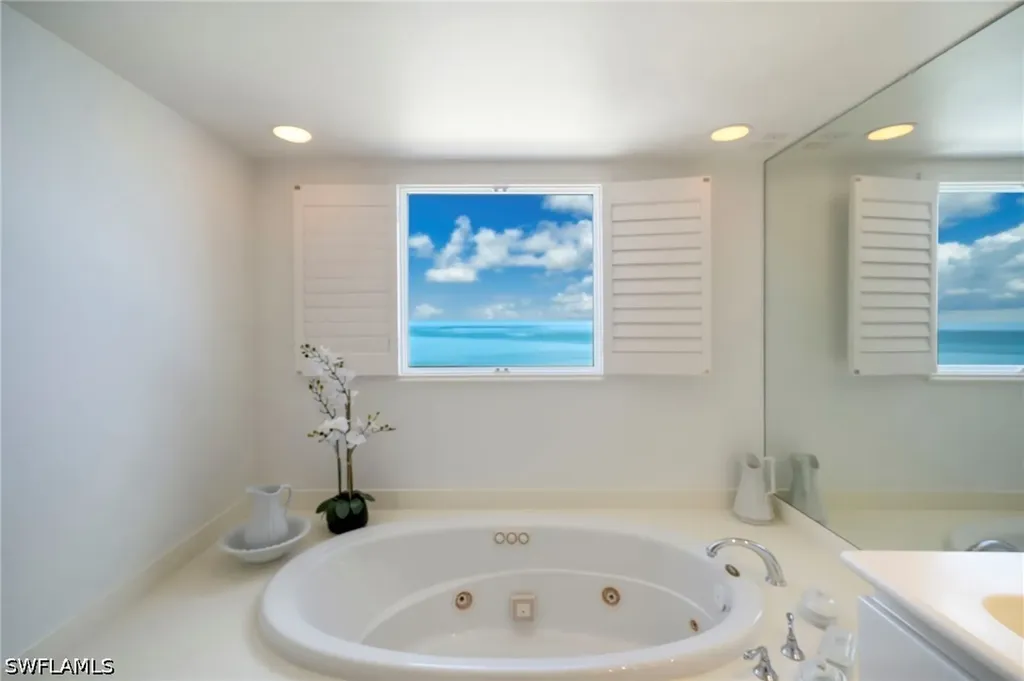 8473 Bay Colony Drive Naples FL 34108